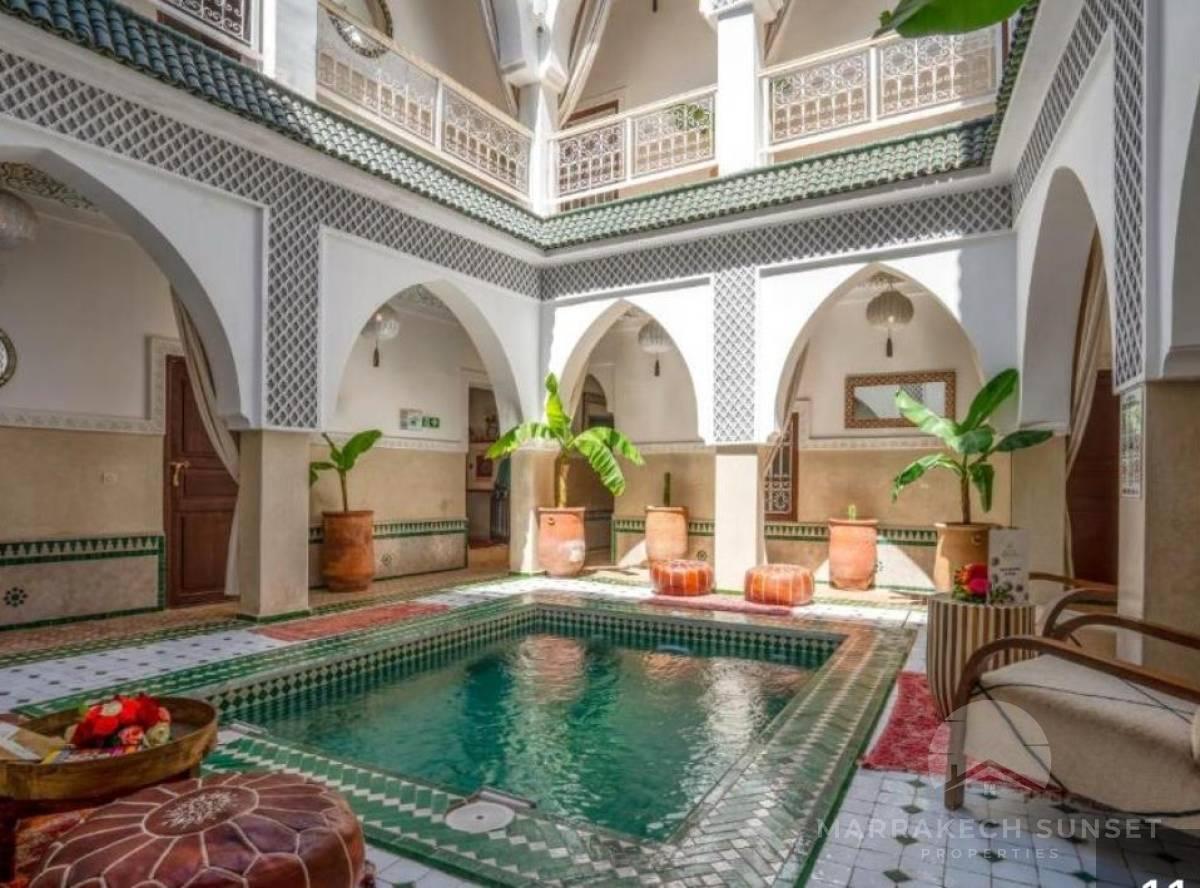 Authentic Guesthouse Riad for Sale – Prime Location Near Jemaa el-Fna